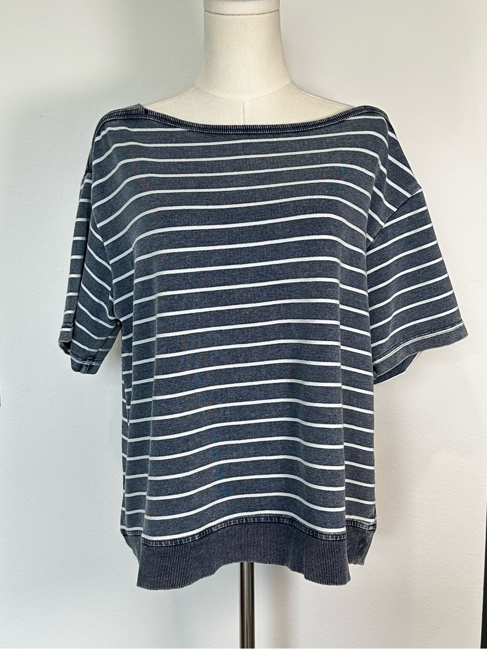 Jane and Delancey Striped Oversized Short Sleeve Sweatshirt M